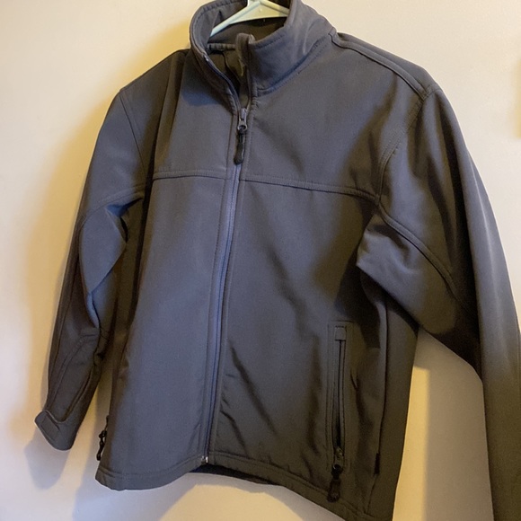 Great multi season M boys gray jacket. - Picture 4 of 9